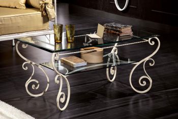 Small table 