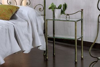Small table 